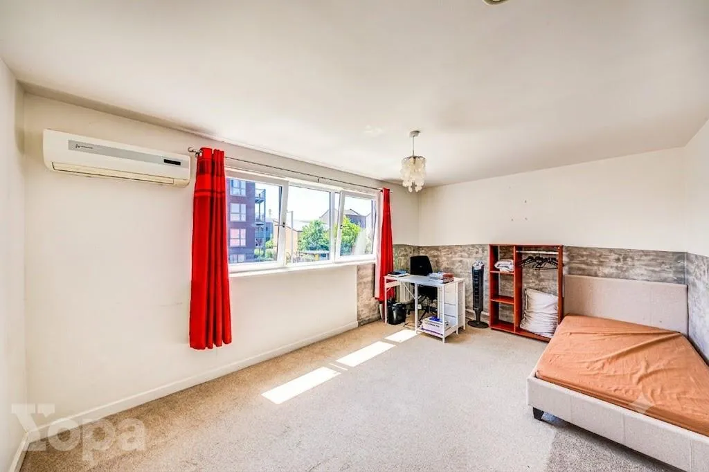 Vimy Drive, Dartford, DA1, photo 16