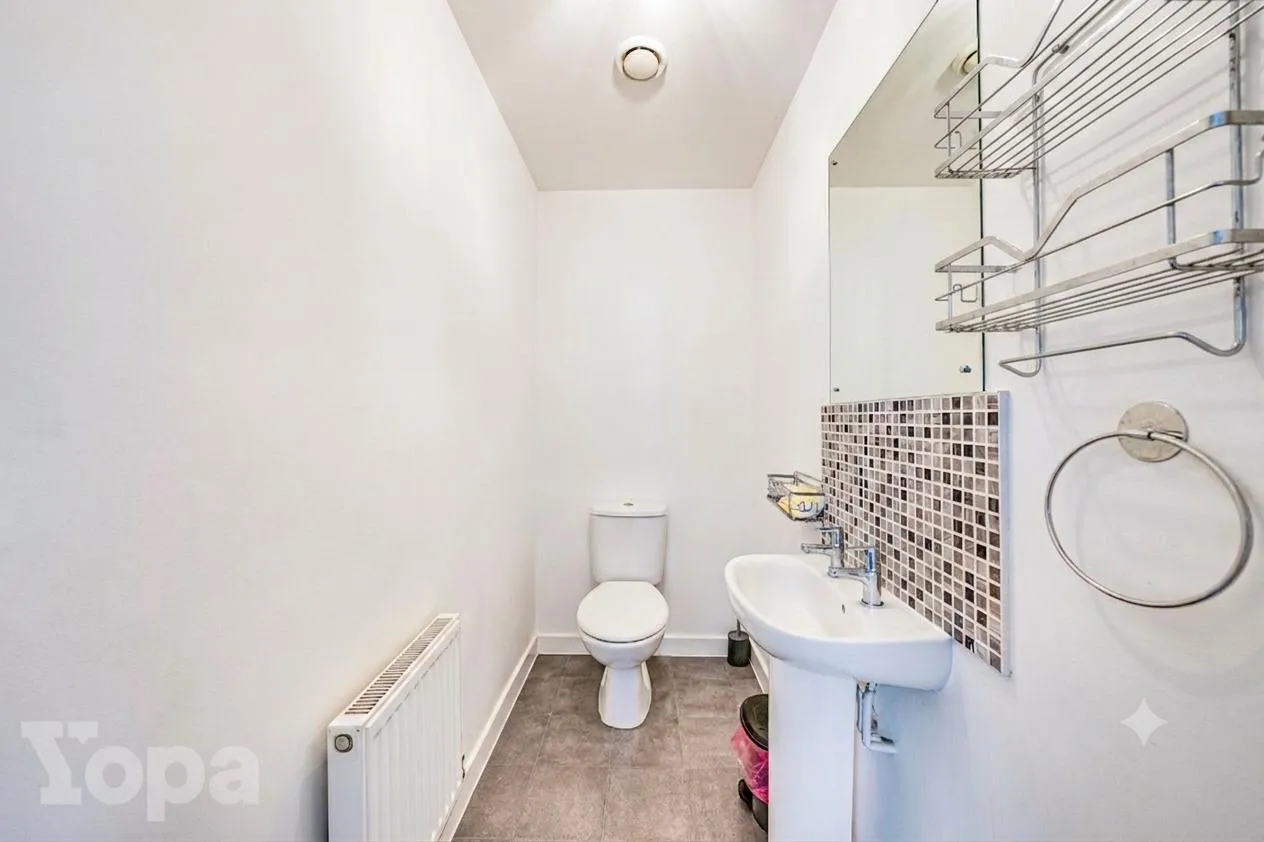 Vimy Drive, Dartford, DA1, photo 8