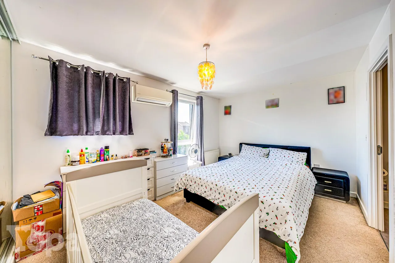 Vimy Drive, Dartford, DA1, photo 9