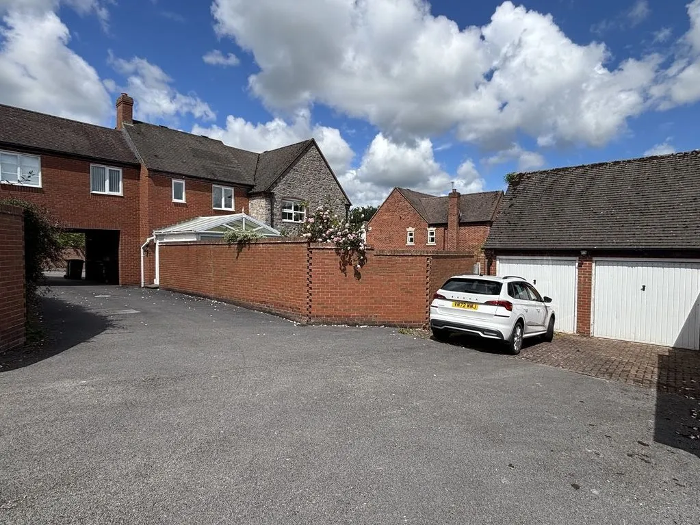 Hunters Gate, Much Wenlock, Shropshire TF13 6BW, photo 20