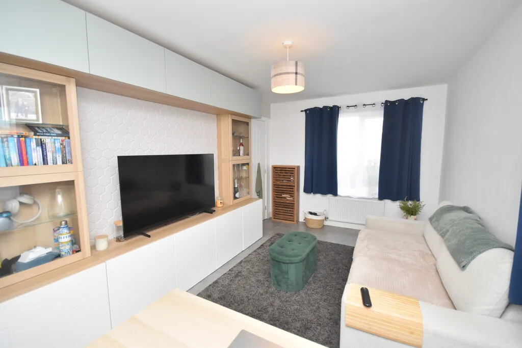 Newbrook Close, Whitchurch, photo 4