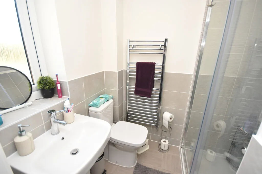 Newbrook Close, Whitchurch, photo 8