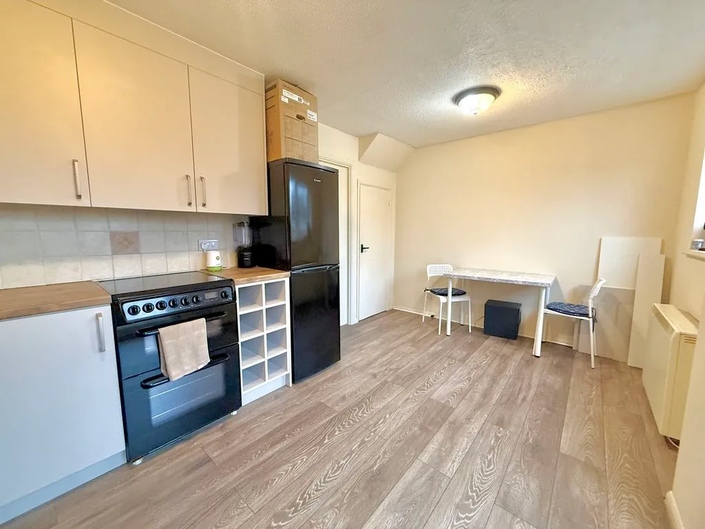 Challacombe Furzton, Milton Keynes MK4 1DP, photo 8