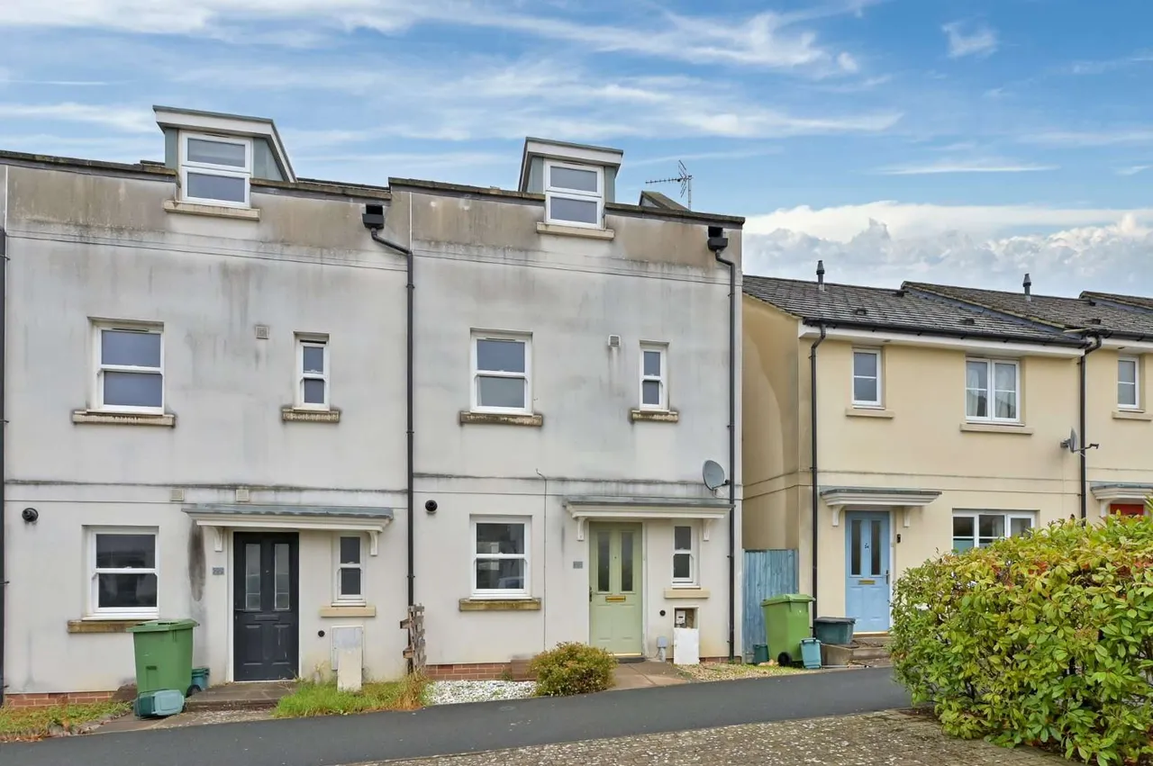4 bed new development to rent — Joyford Passage, Cheltenham, Gloucestershire, GL52 5GD