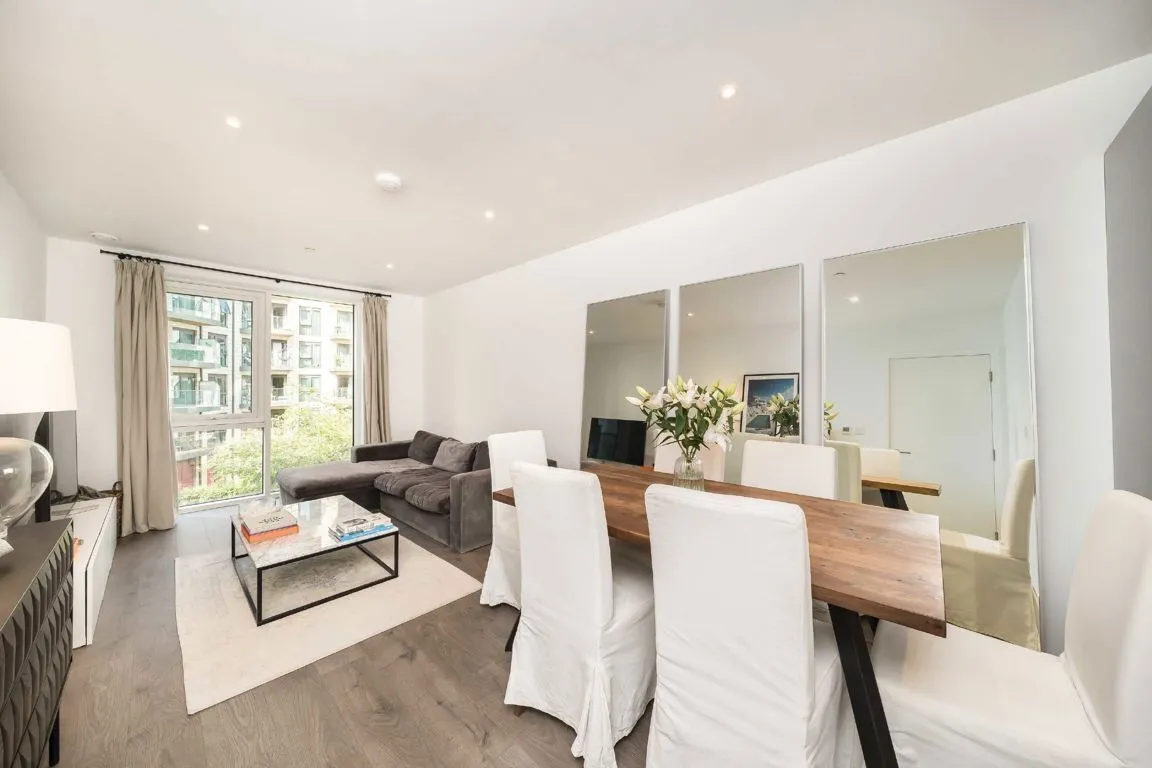 Juniper Drive, SW18, photo 2