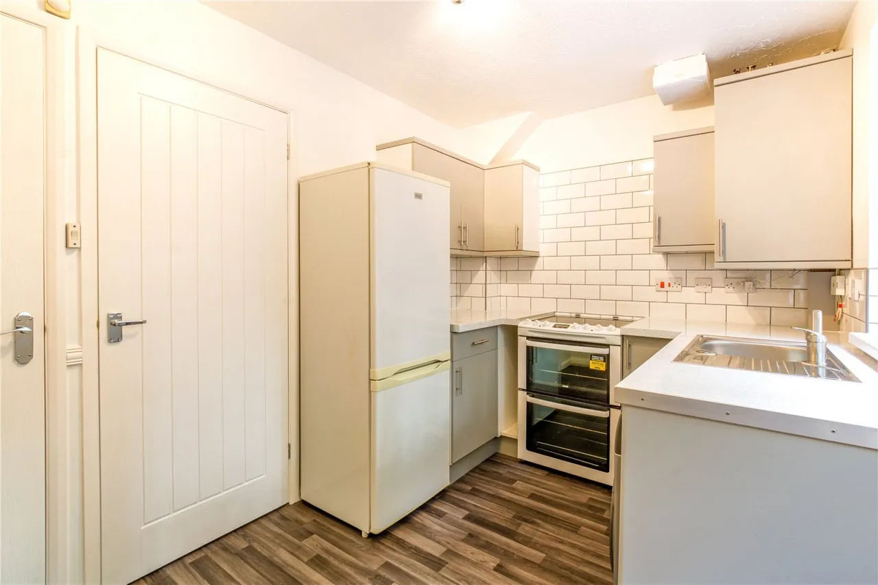 Roegate Drive, St Anne's Park, BS4, photo 4