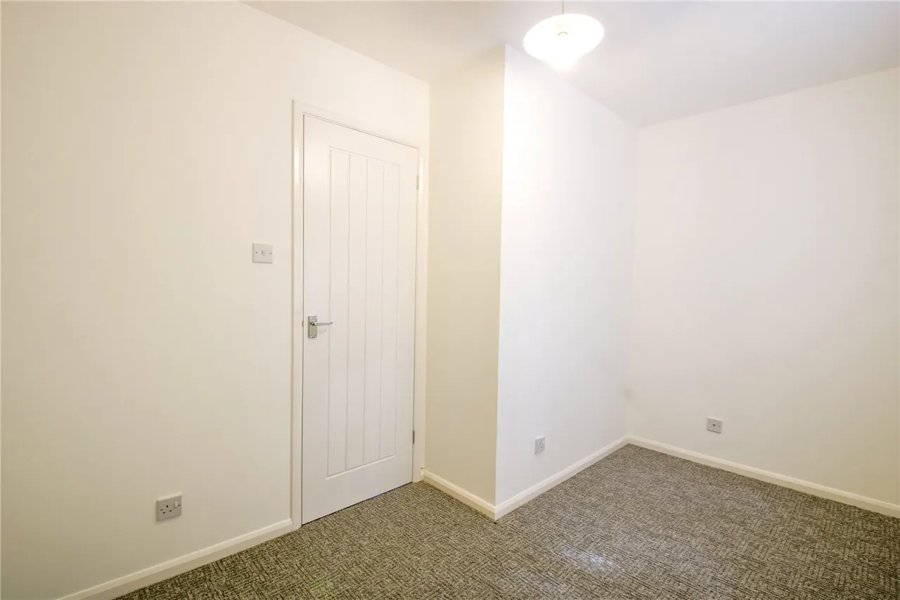 Roegate Drive, St Anne's Park, BS4, photo 12