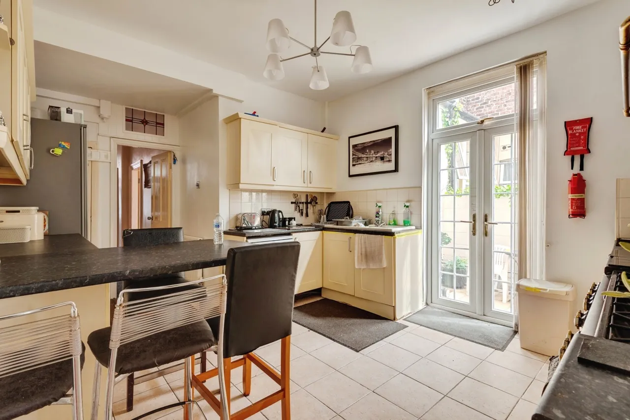 Moscow Drive, Liverpool, L13, photo 7