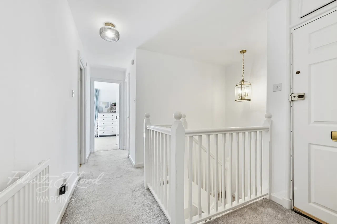 Asher Way, London, E1W, photo 10