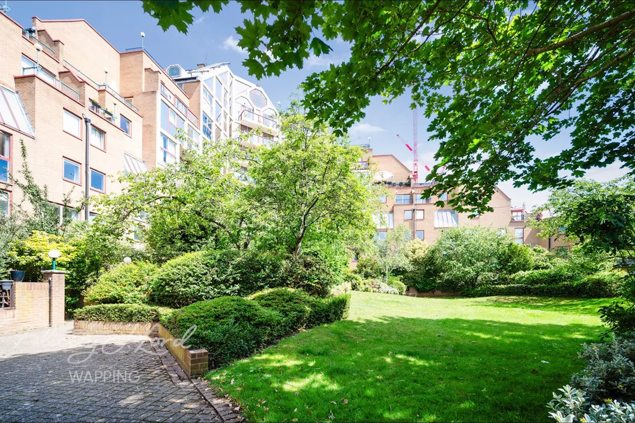 Asher Way, London, E1W, photo 6