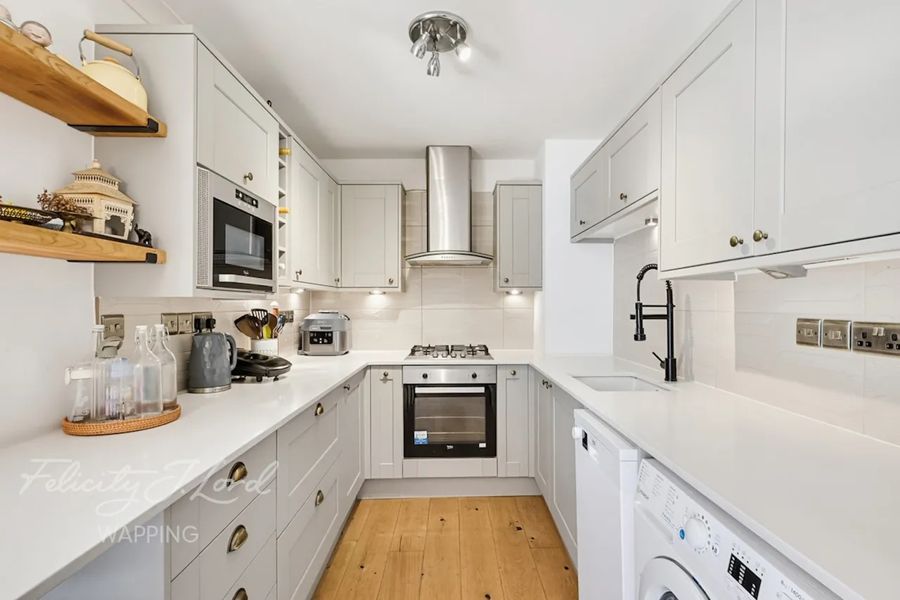 Asher Way, London, E1W, photo 5