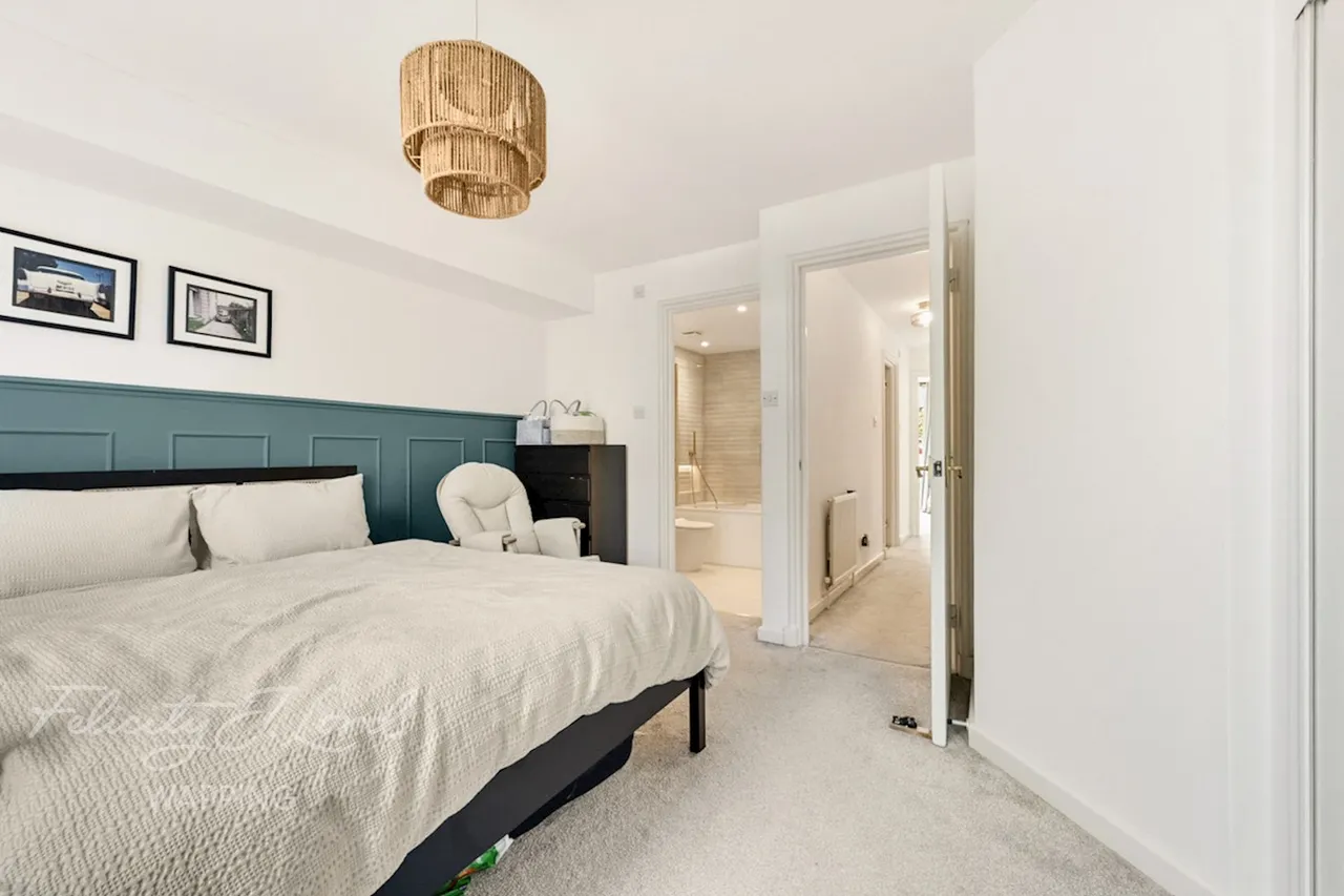 Asher Way, London, E1W, photo 7