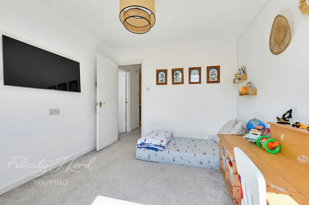 Asher Way, London, E1W, photo 17