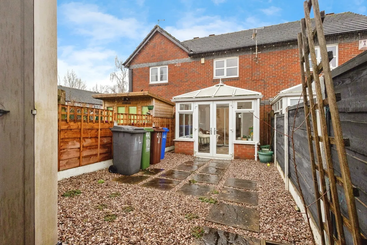 Southfield Close, Dukinfield, Greater Manchester, SK16, photo 18