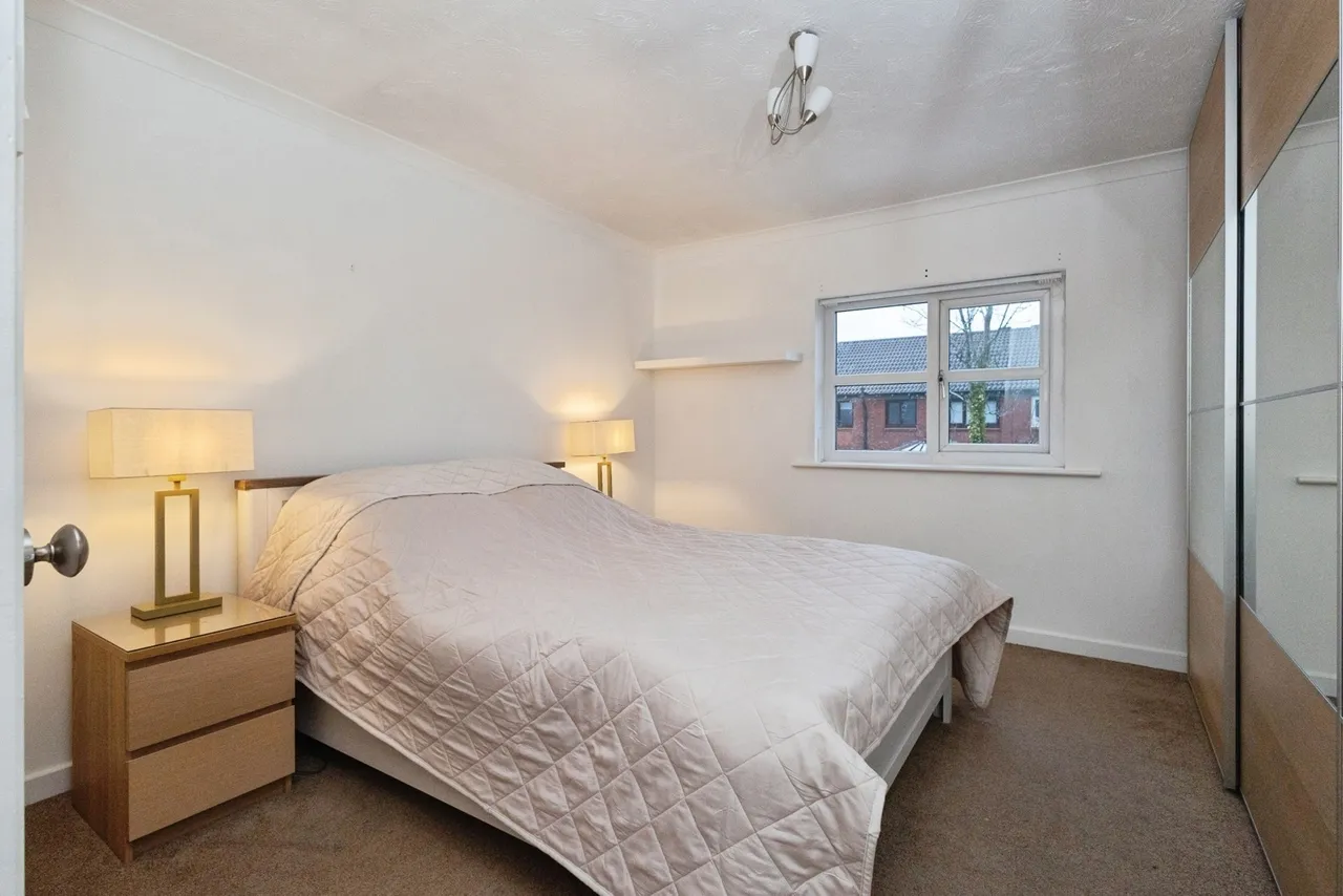 Southfield Close, Dukinfield, Greater Manchester, SK16, photo 11