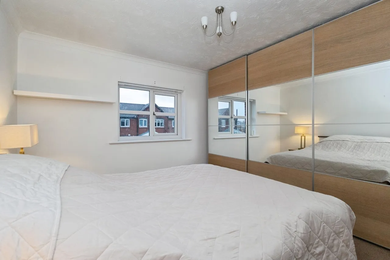 Southfield Close, Dukinfield, Greater Manchester, SK16, photo 14