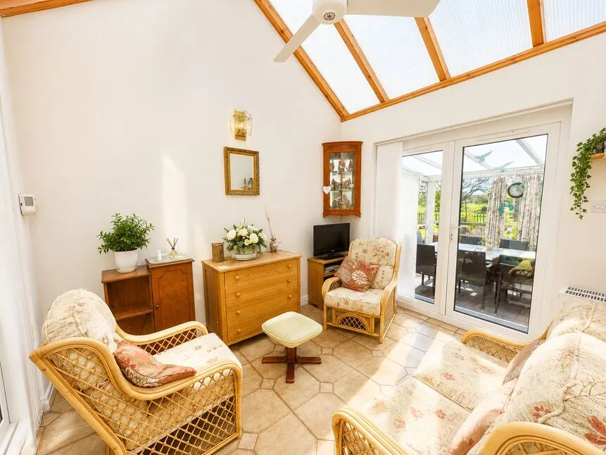 Butterbache Road, Huntington, Cheshire, CH3, photo 6