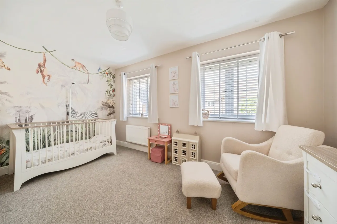 Kingfisher Drive, Crowborough, TN6, photo 9