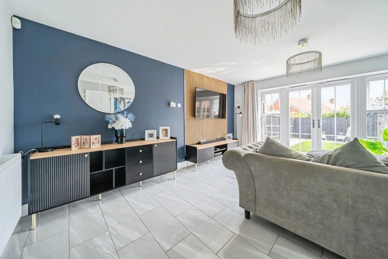 Kingfisher Drive, Crowborough, TN6, photo 4