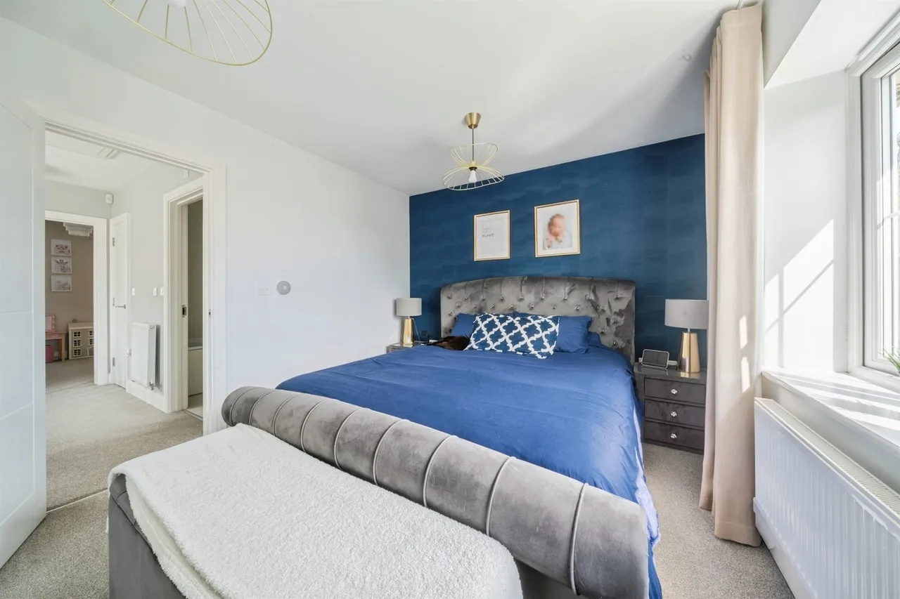 Kingfisher Drive, Crowborough, TN6, photo 8