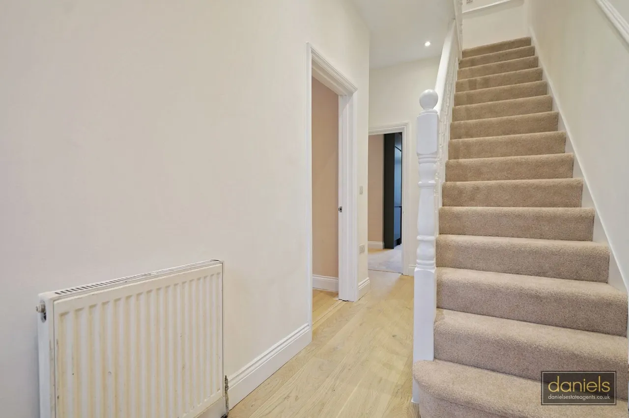 Hazeldean Road, Harlesden, NW10, photo 3
