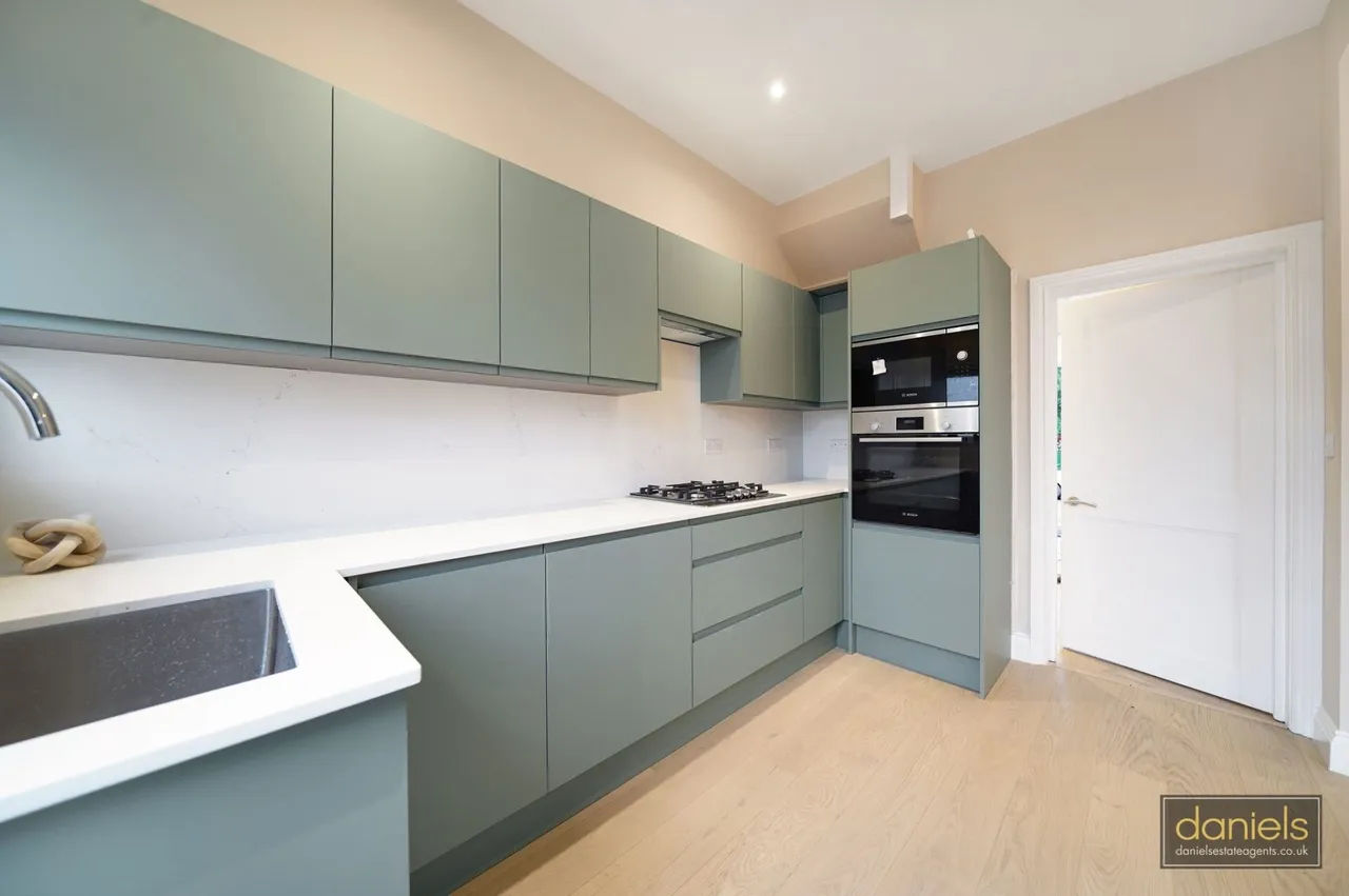 Hazeldean Road, Harlesden, NW10, photo 2