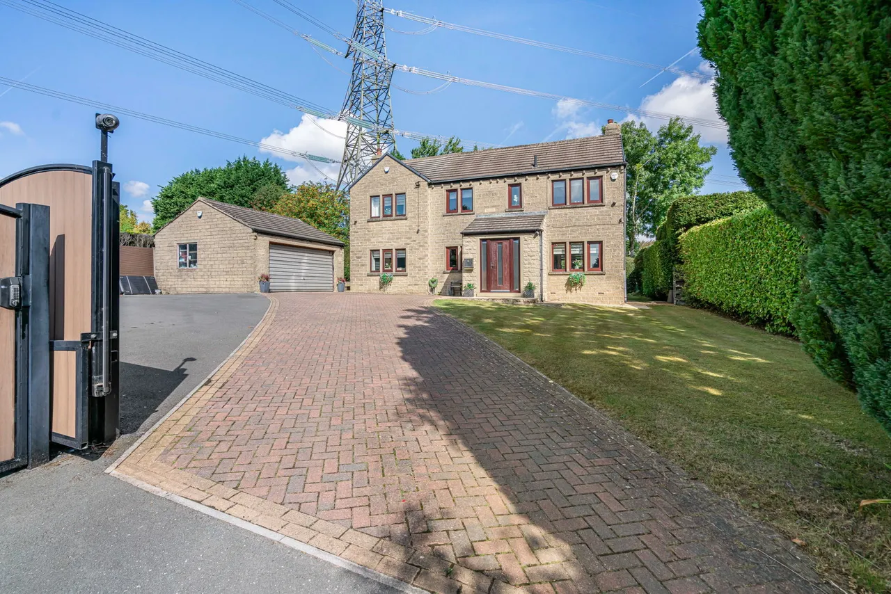 4 bed house for sale, Longmeadow, Barkisland, HX4