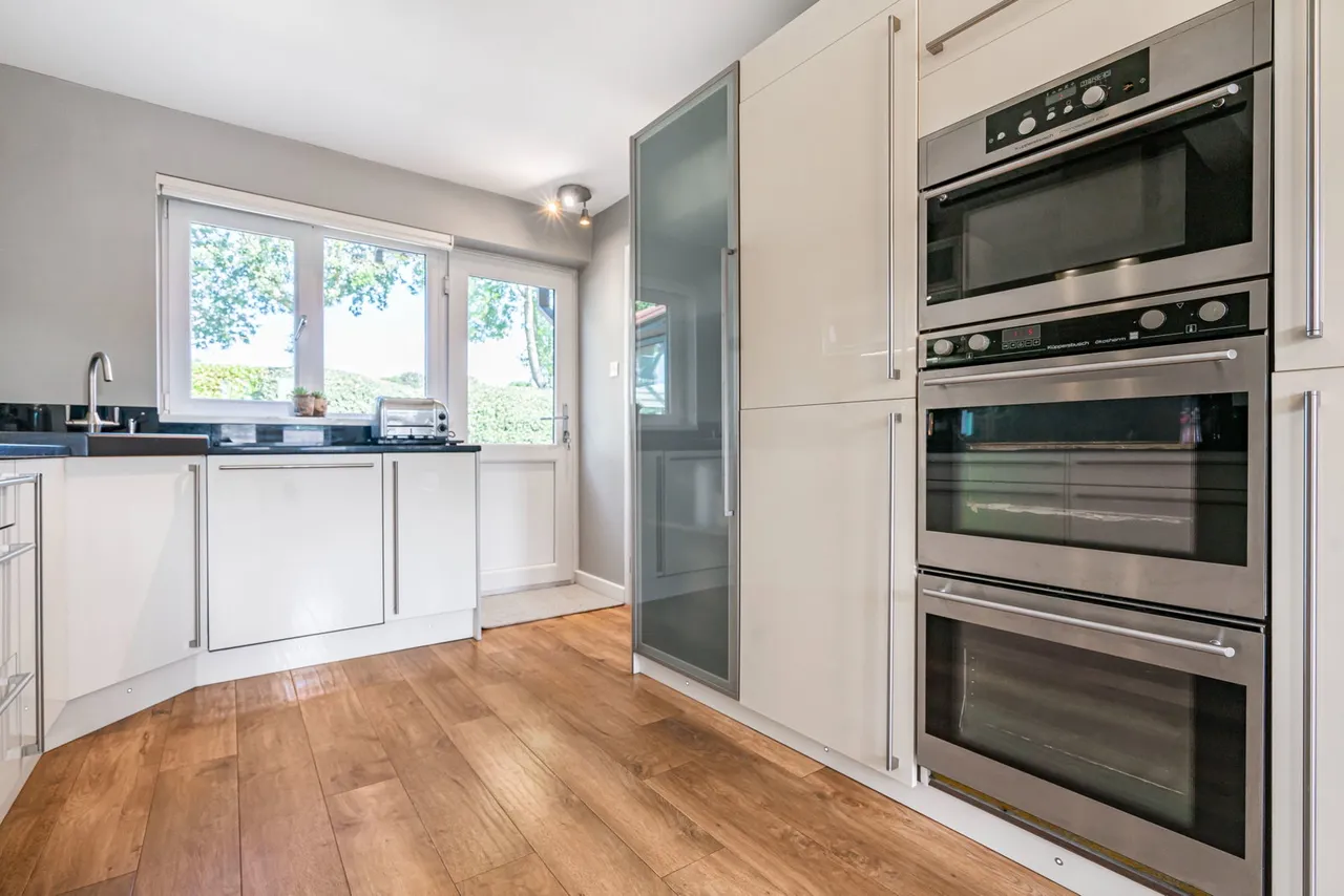 Longmeadow, Barkisland, HX4, photo 9