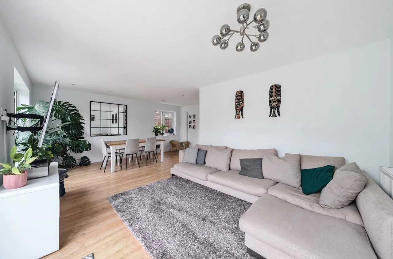 Buckland Road, Cheam, SM2 7LL, photo 4