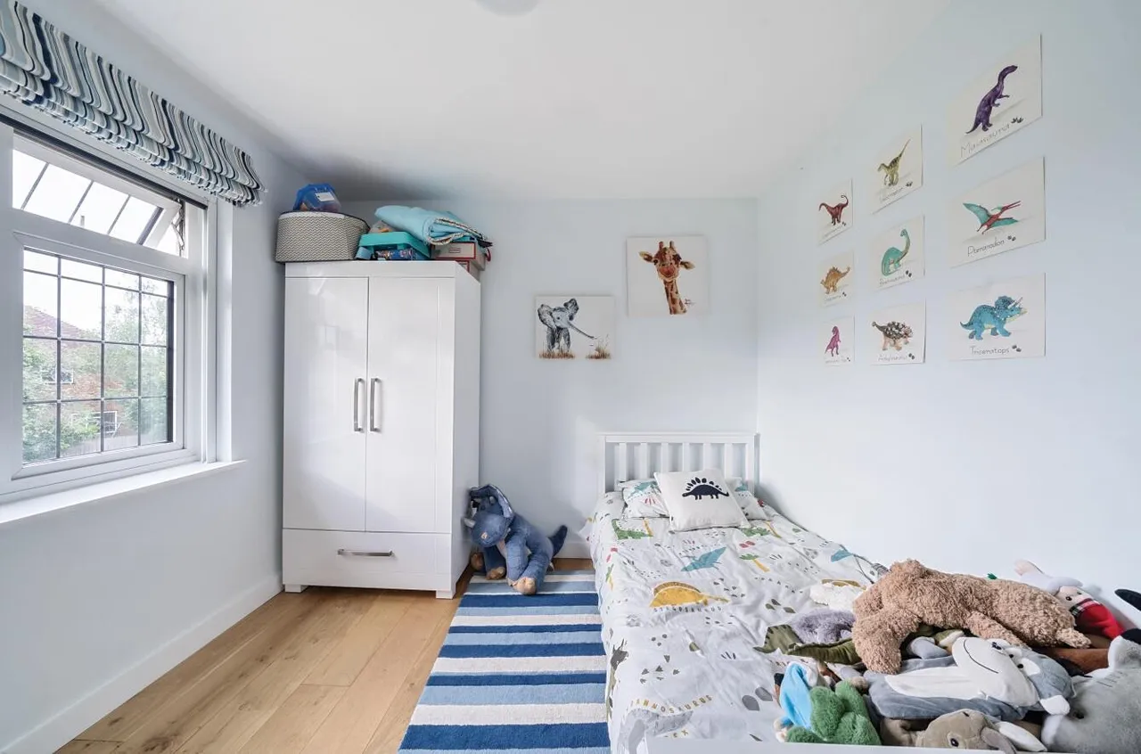 Buckland Road, Cheam, SM2 7LL, photo 11