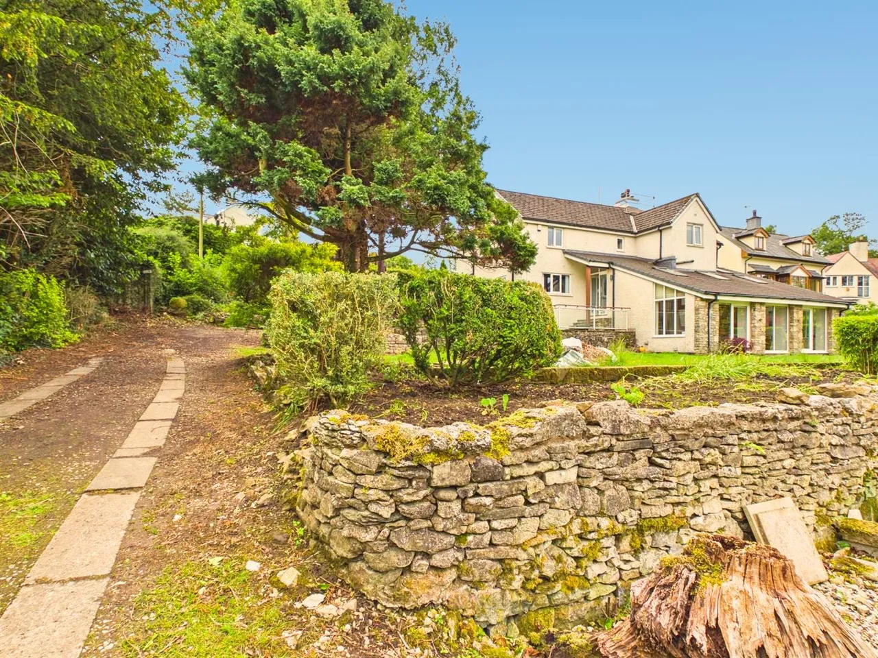 4 bed house for sale, New Barns Road, Arnside, LA5