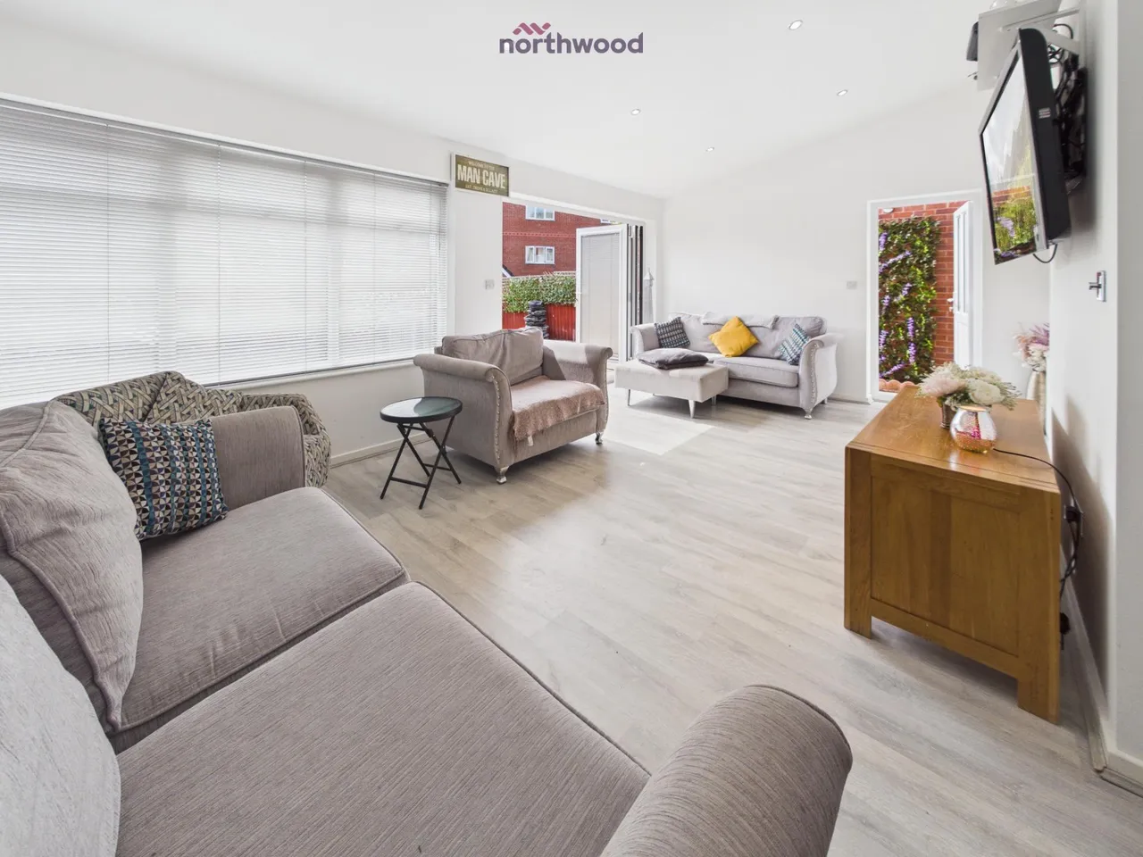 Alyn Road, Wrexham, LL11, photo 9