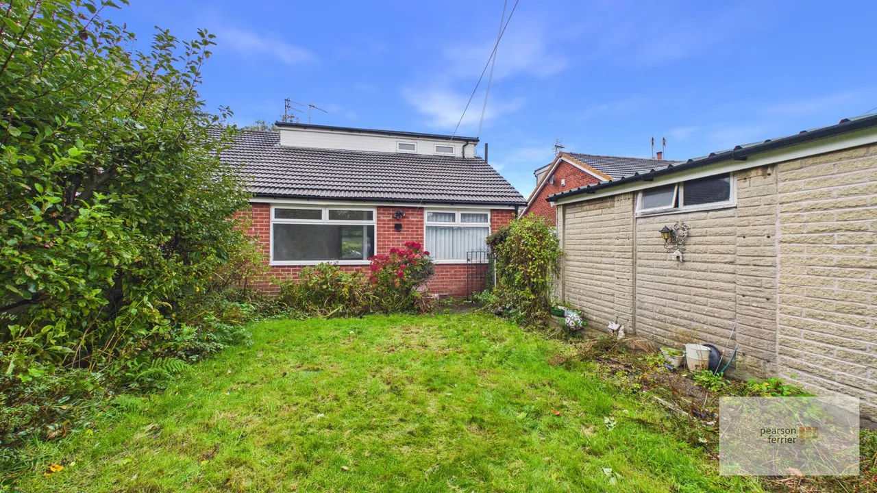 Lyndon Close, Tottington, BL8, photo 11