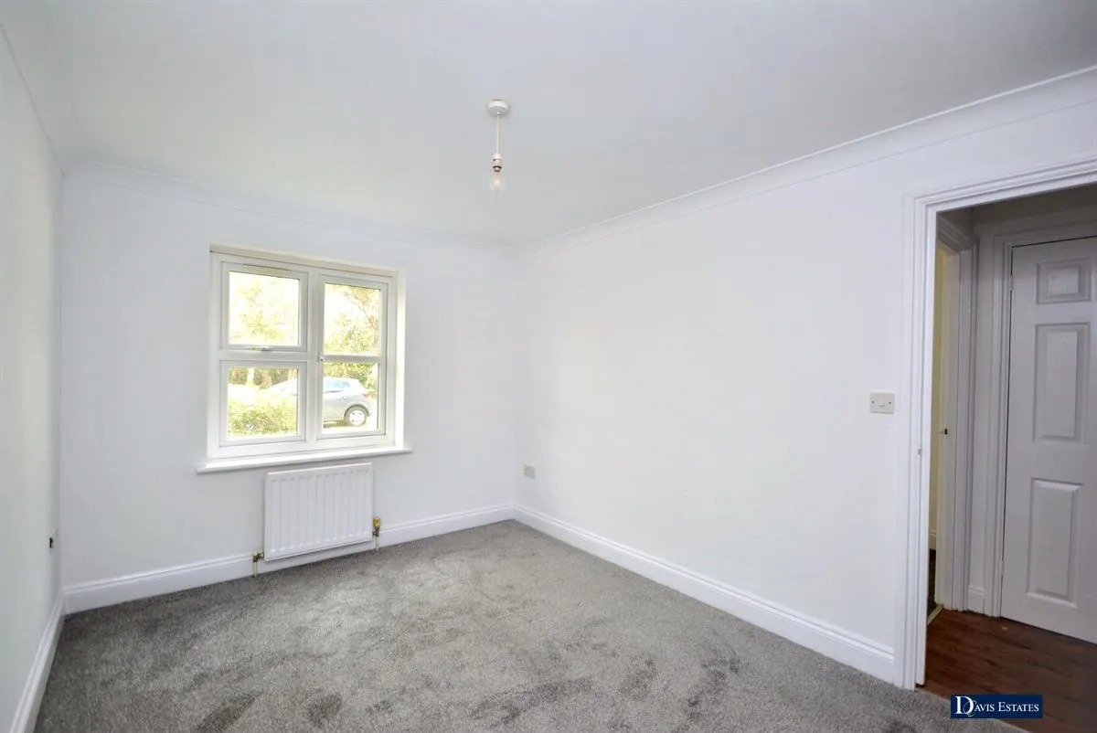 London Road, Romford, RM7, photo 6