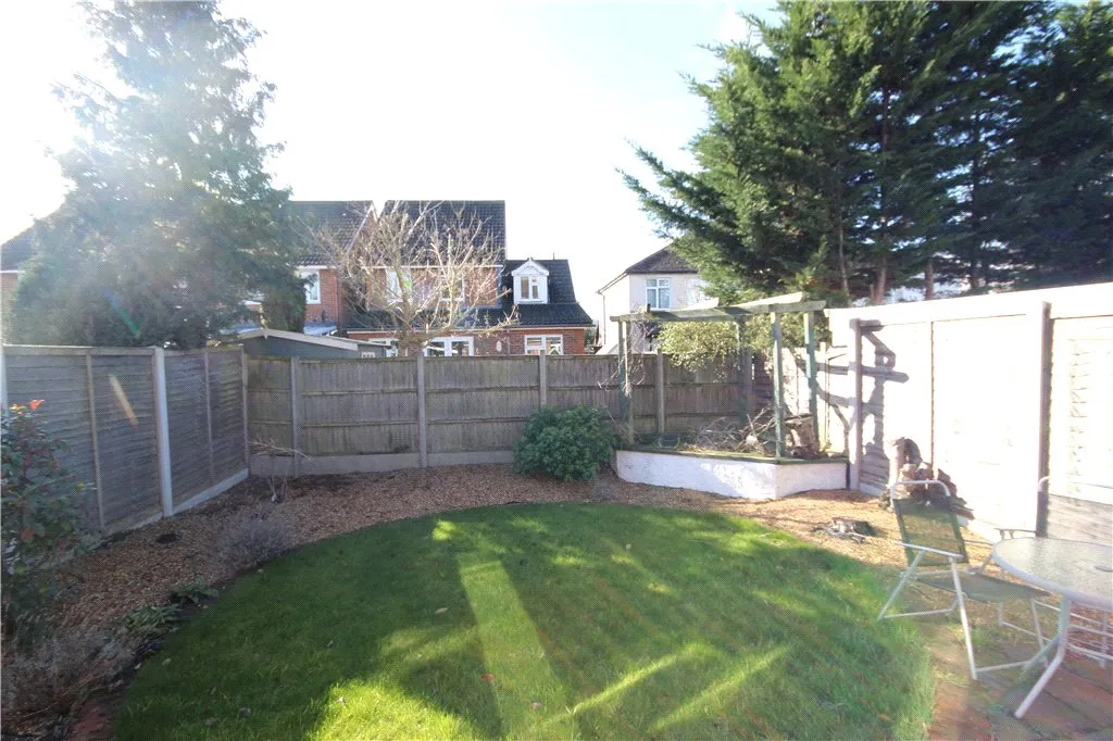 Kings Road, Egham, TW20, photo 18