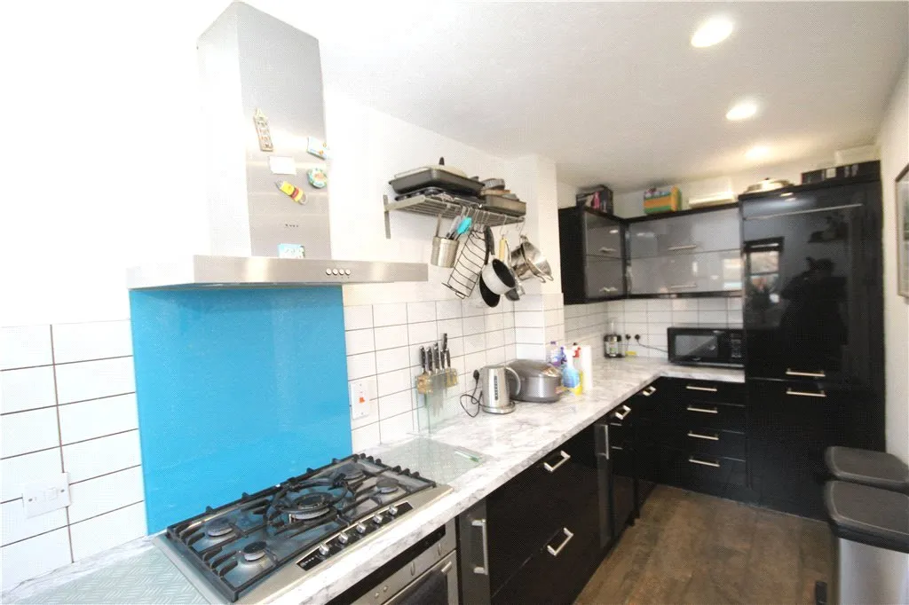 Kings Road, Egham, TW20, photo 4