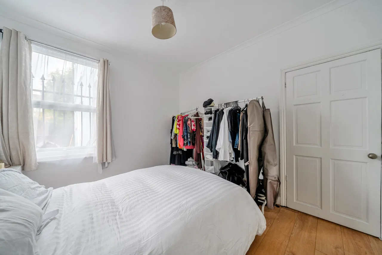 University Road, London, SW19, photo 10