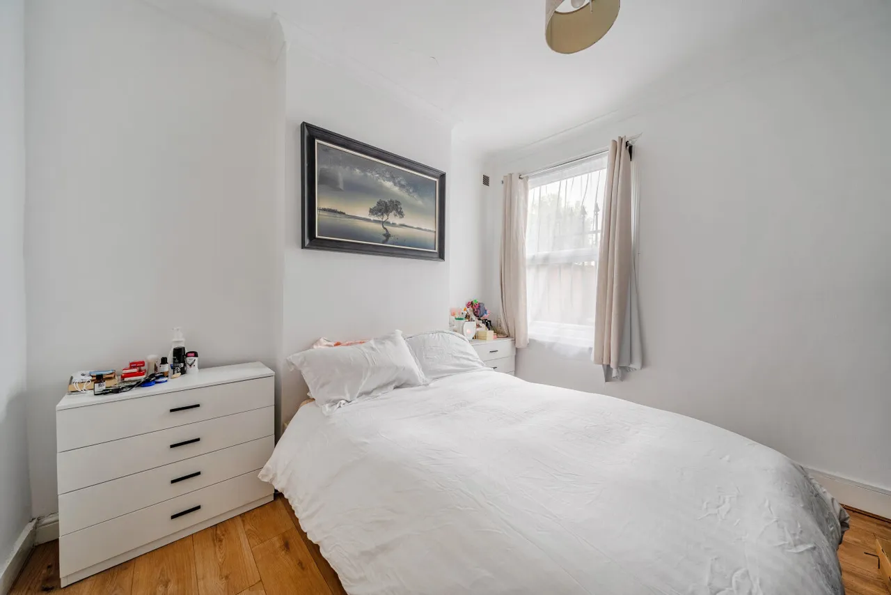 University Road, London, SW19, photo 4