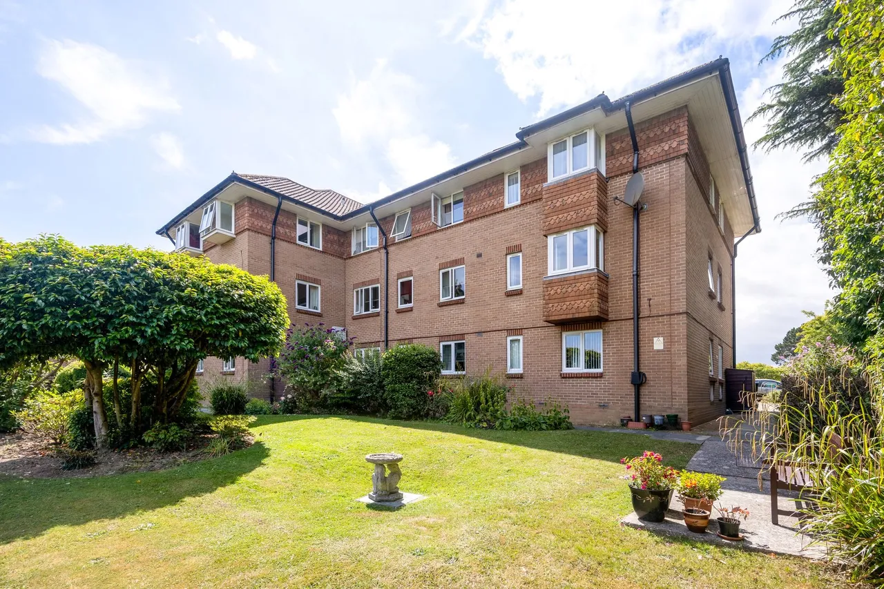 Church Road, Haywards Heath, RH16, photo 9