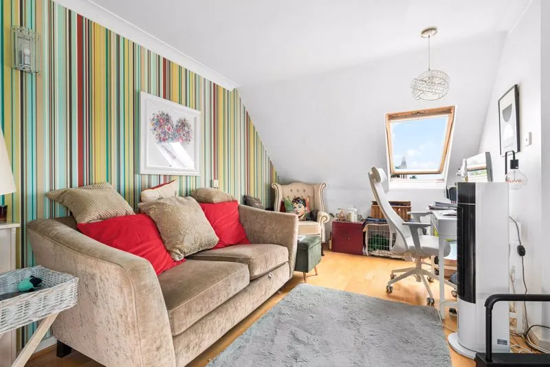 Church Street, Walton-On-Thames, KT12, photo 6
