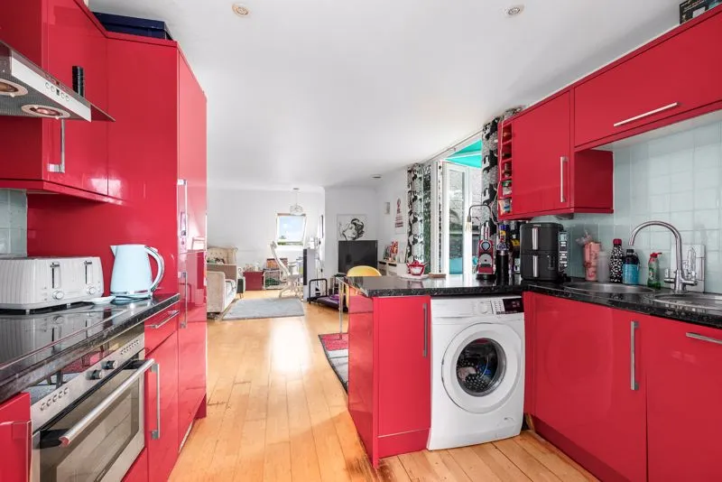 Church Street, Walton-On-Thames, KT12, photo 5