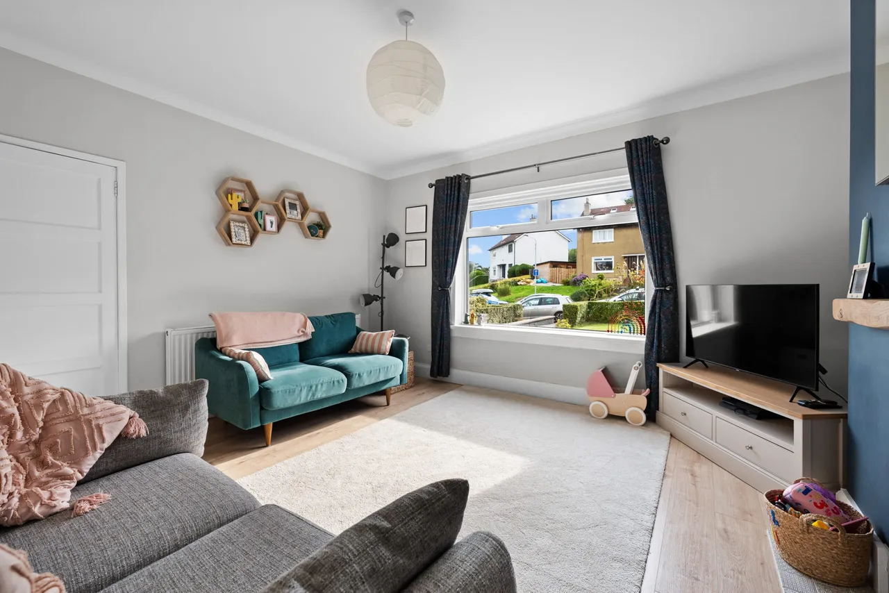 92 Muirskeith Road, Merrylee, G43 2LX, photo 3