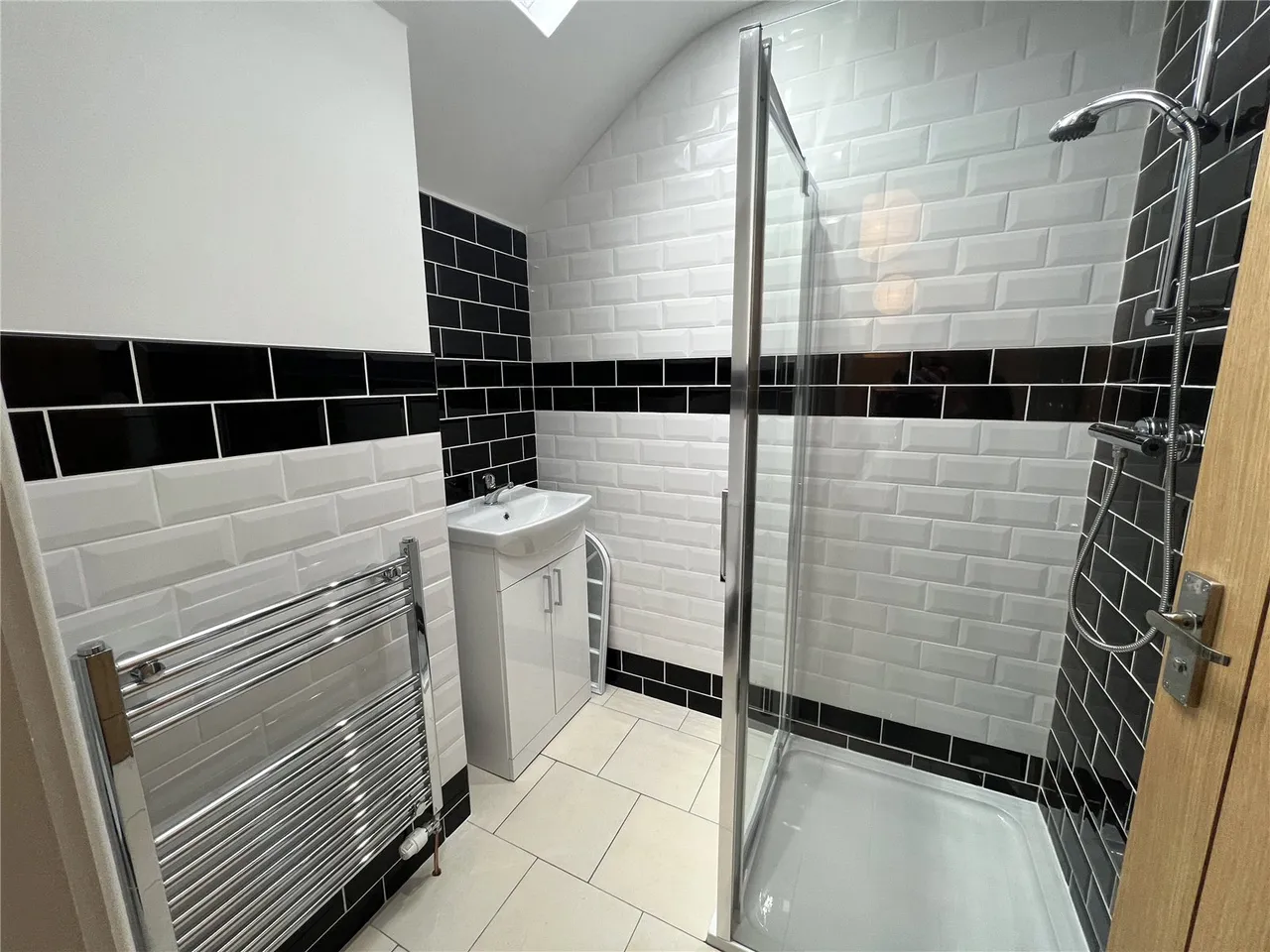 James Street, Llandudno, LL30, photo 10