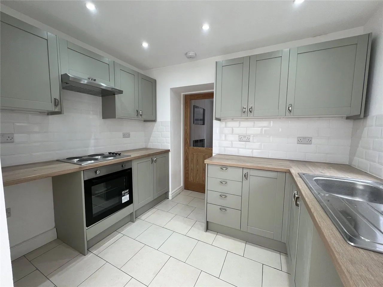 James Street, Llandudno, LL30, photo 4