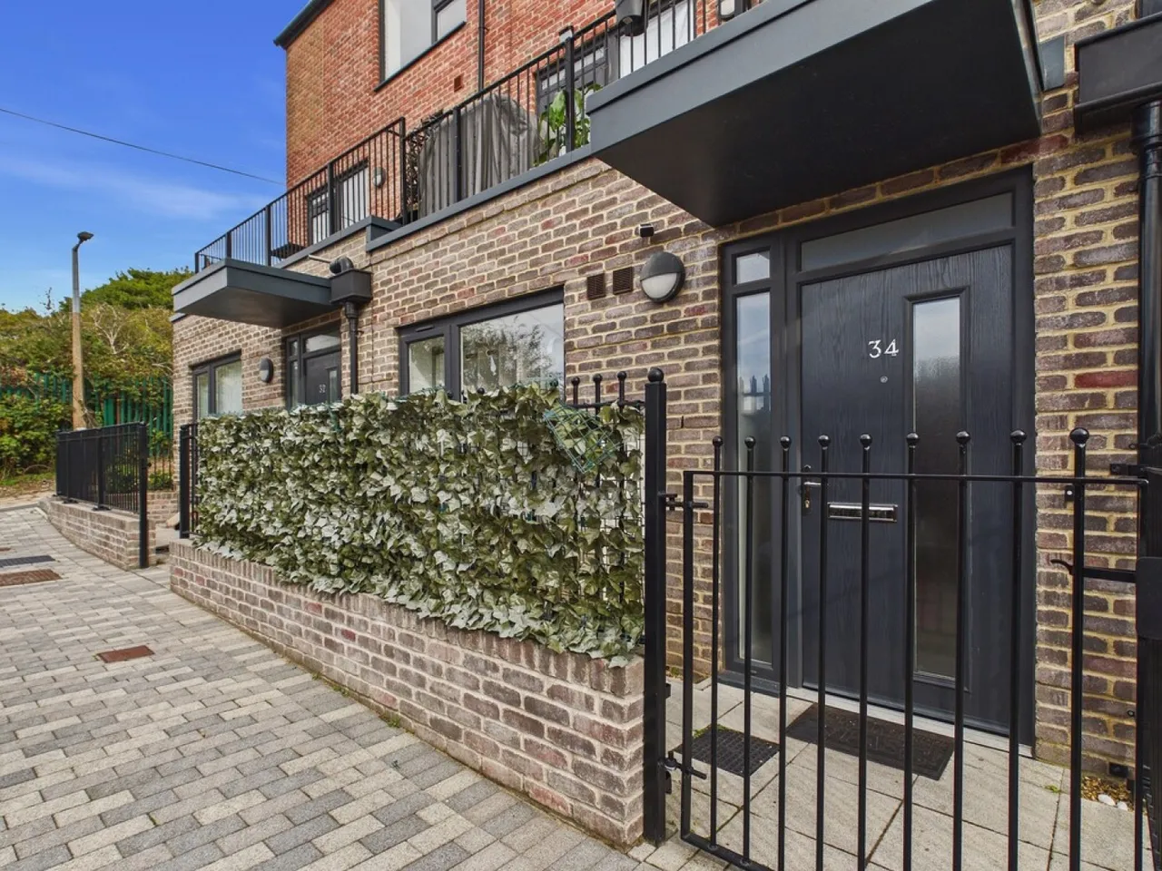 Millfold Rise, Rotherham, S60, photo 20