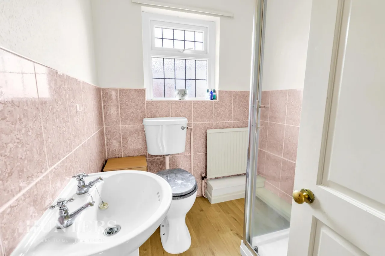 Henry Street, Smithy Bridge, OL15, photo 15