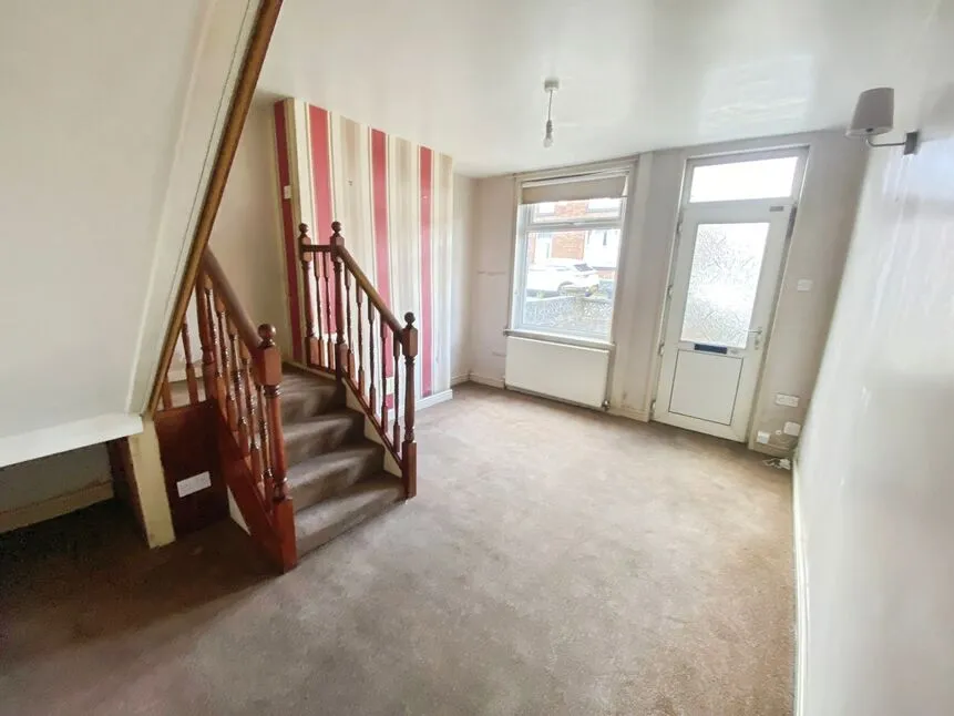 Station Road, Woodville, Derbyshire, DE11, photo 5