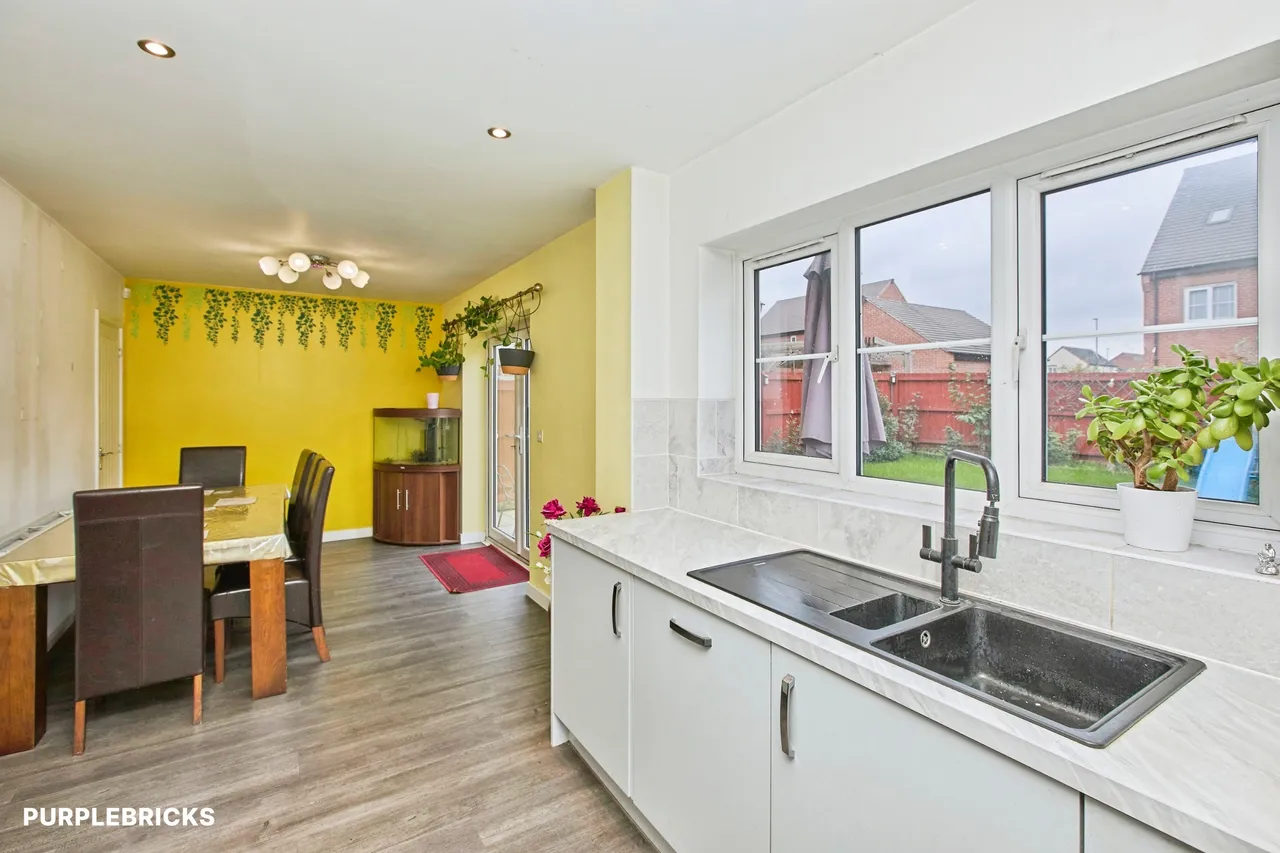 Featherstone Road, Boulton Moor, DE24, photo 16