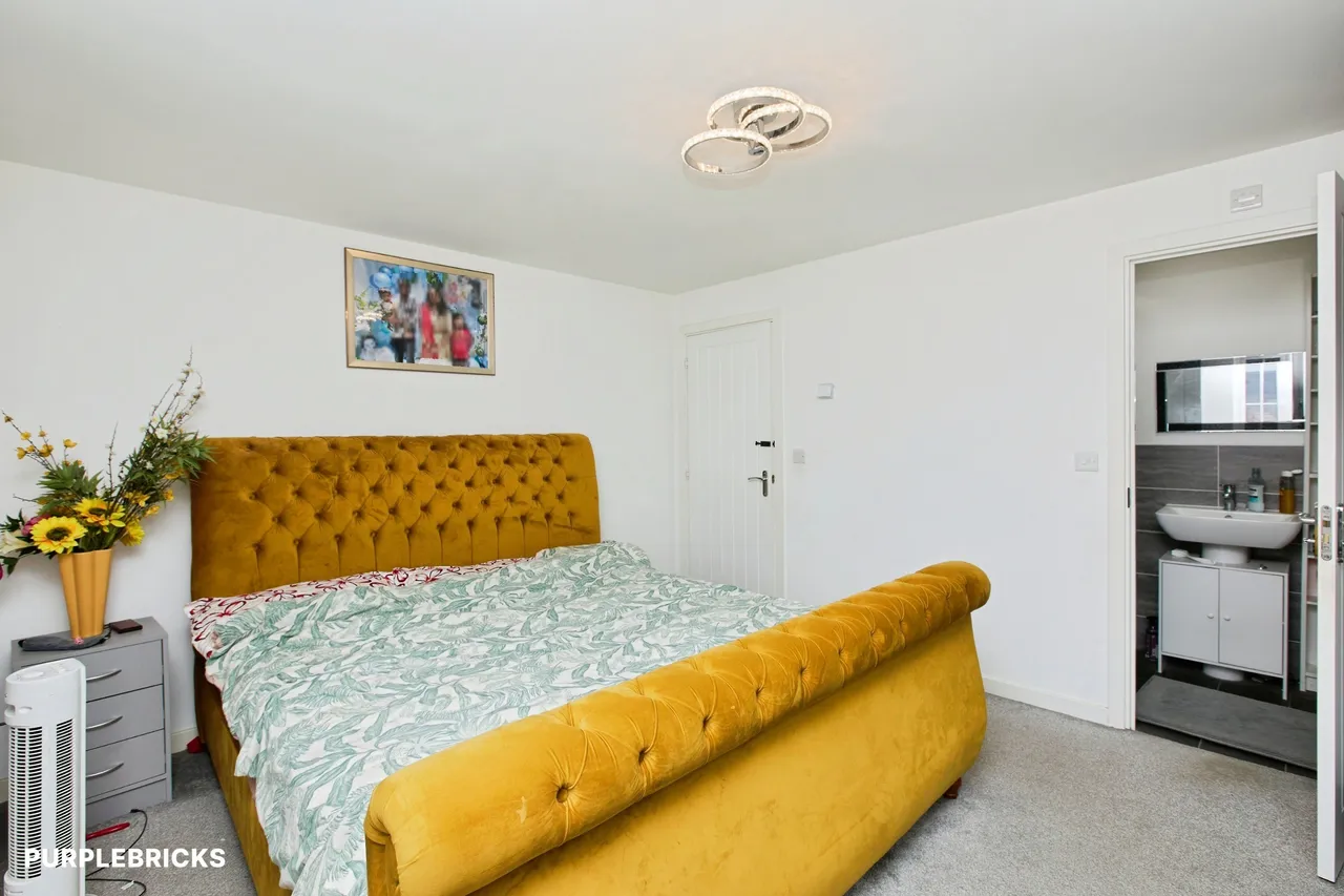 Featherstone Road, Boulton Moor, DE24, photo 7
