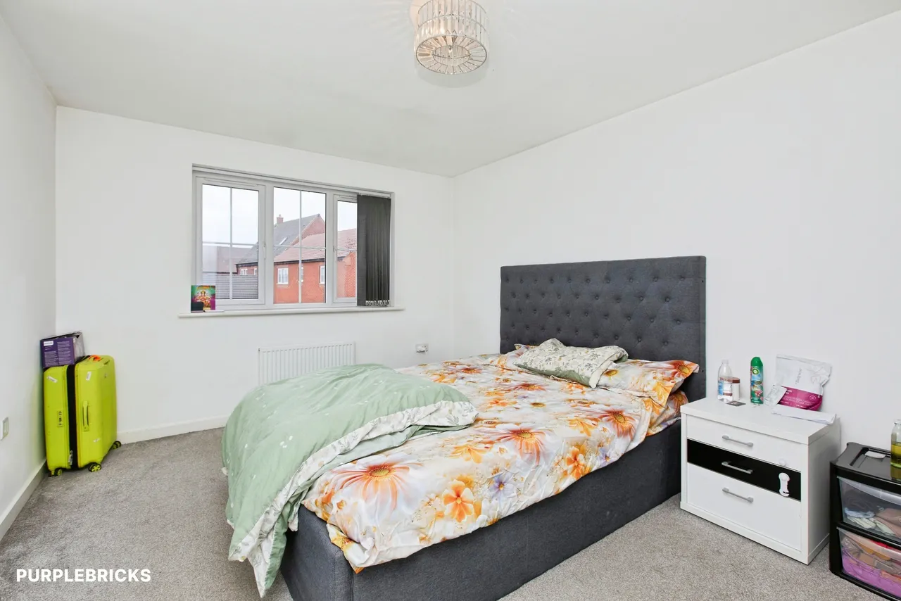 Featherstone Road, Boulton Moor, DE24, photo 9